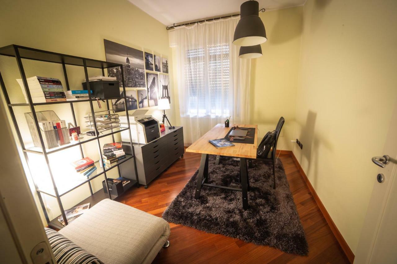 Апартаменты Cinematic Modern Flat, 100 Mt Da Ospedale Равенна Экстерьер фото